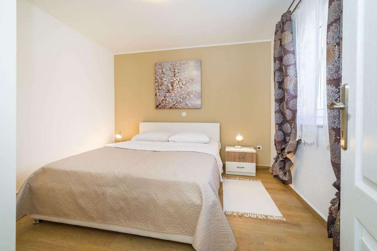 Long Island Olive Apartment Sali Ngoại thất bức ảnh