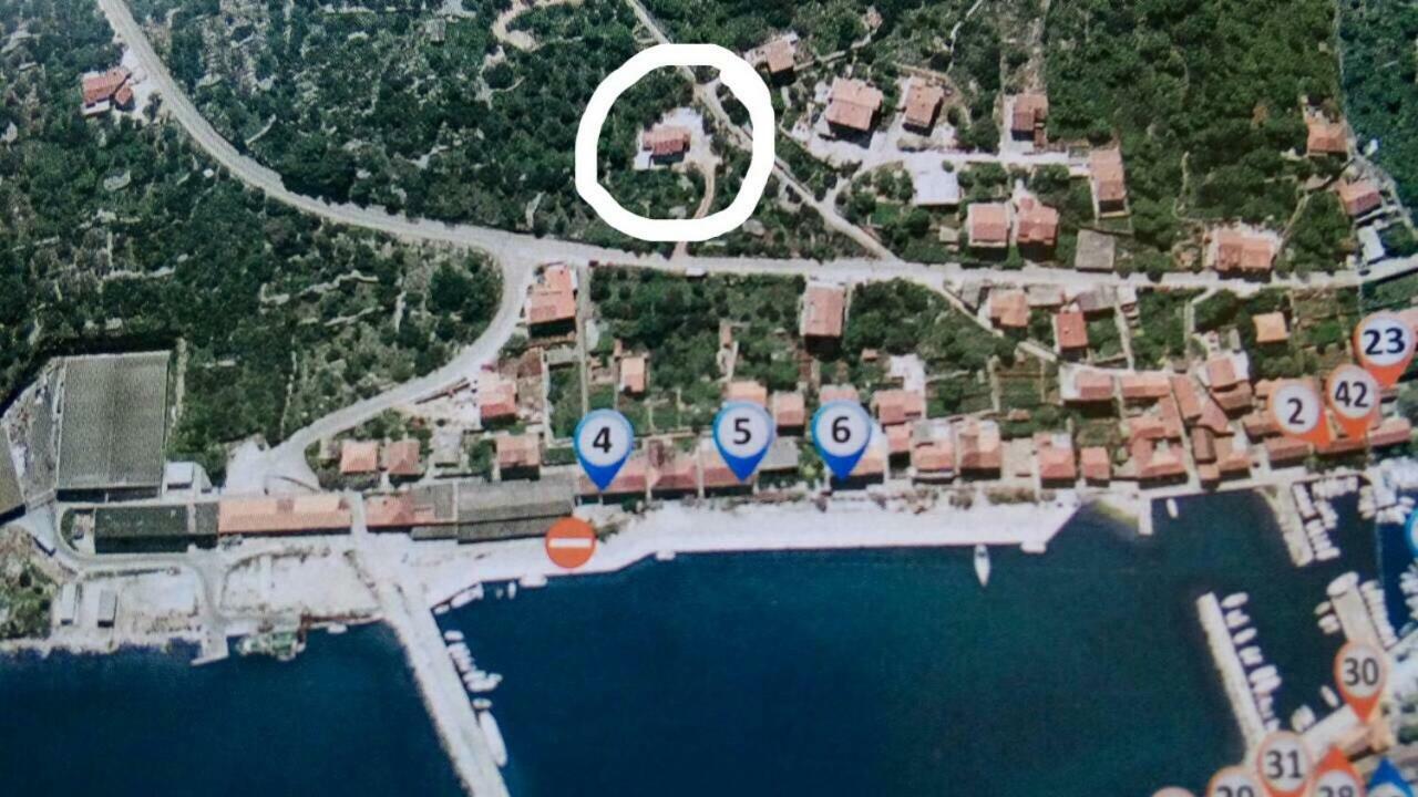 Long Island Olive Apartment Sali Ngoại thất bức ảnh